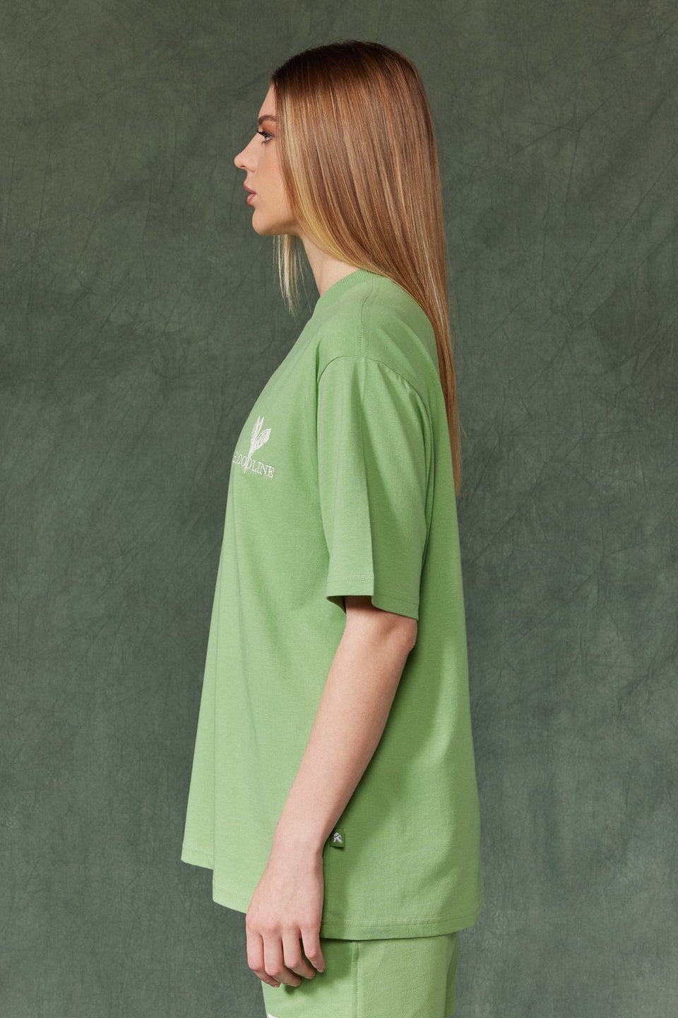 Illyrian Bloom T-shirt - Green