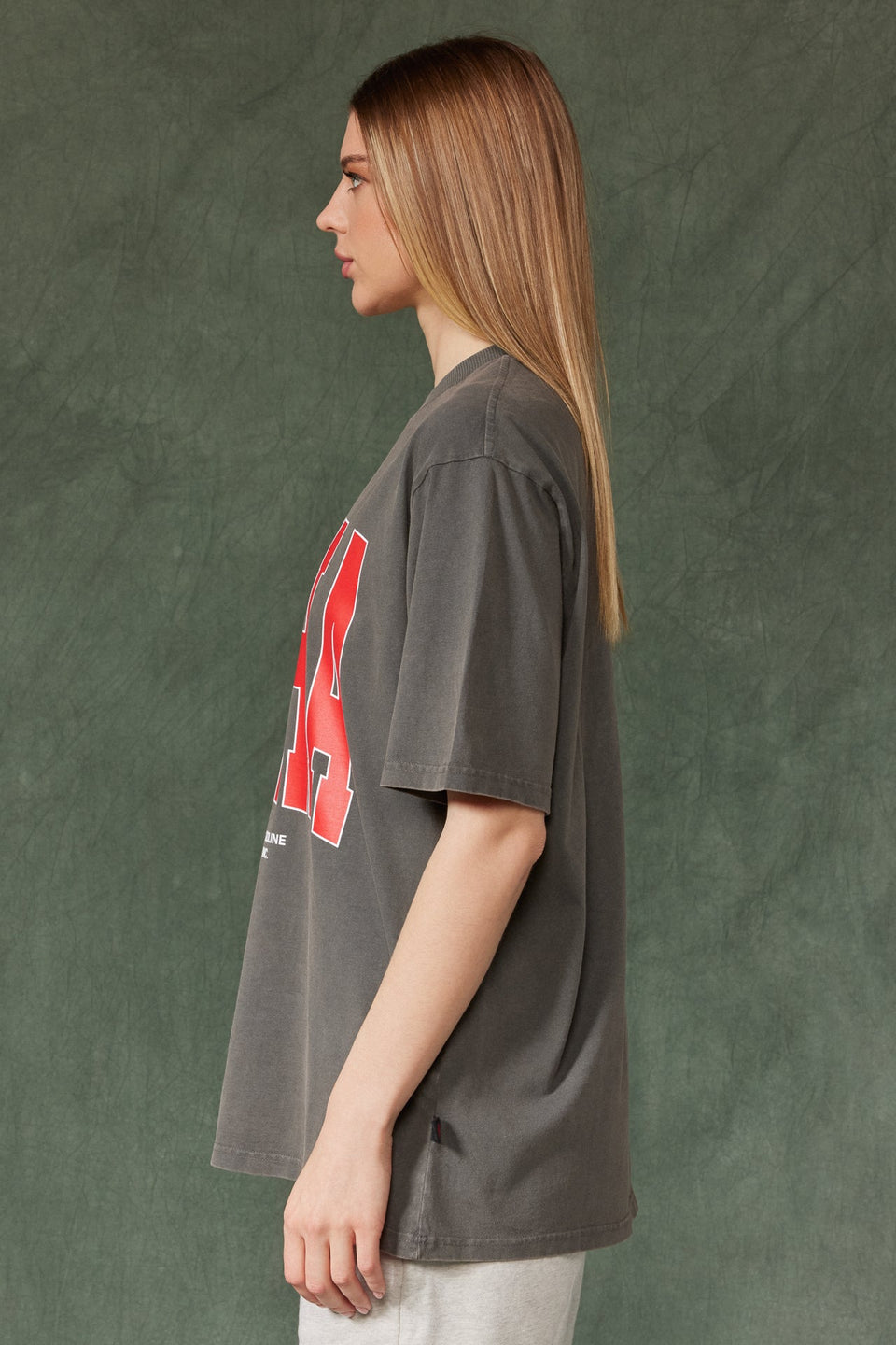 Illyrian Bisha Tee - Washed Grey