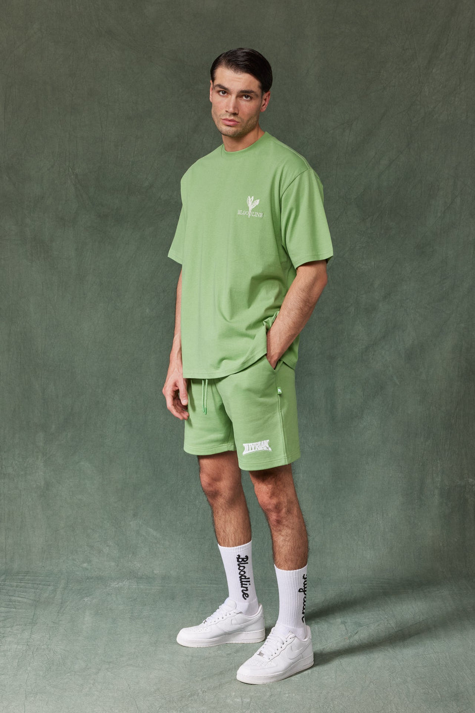 Illyrian Bloom T-shirt - Green