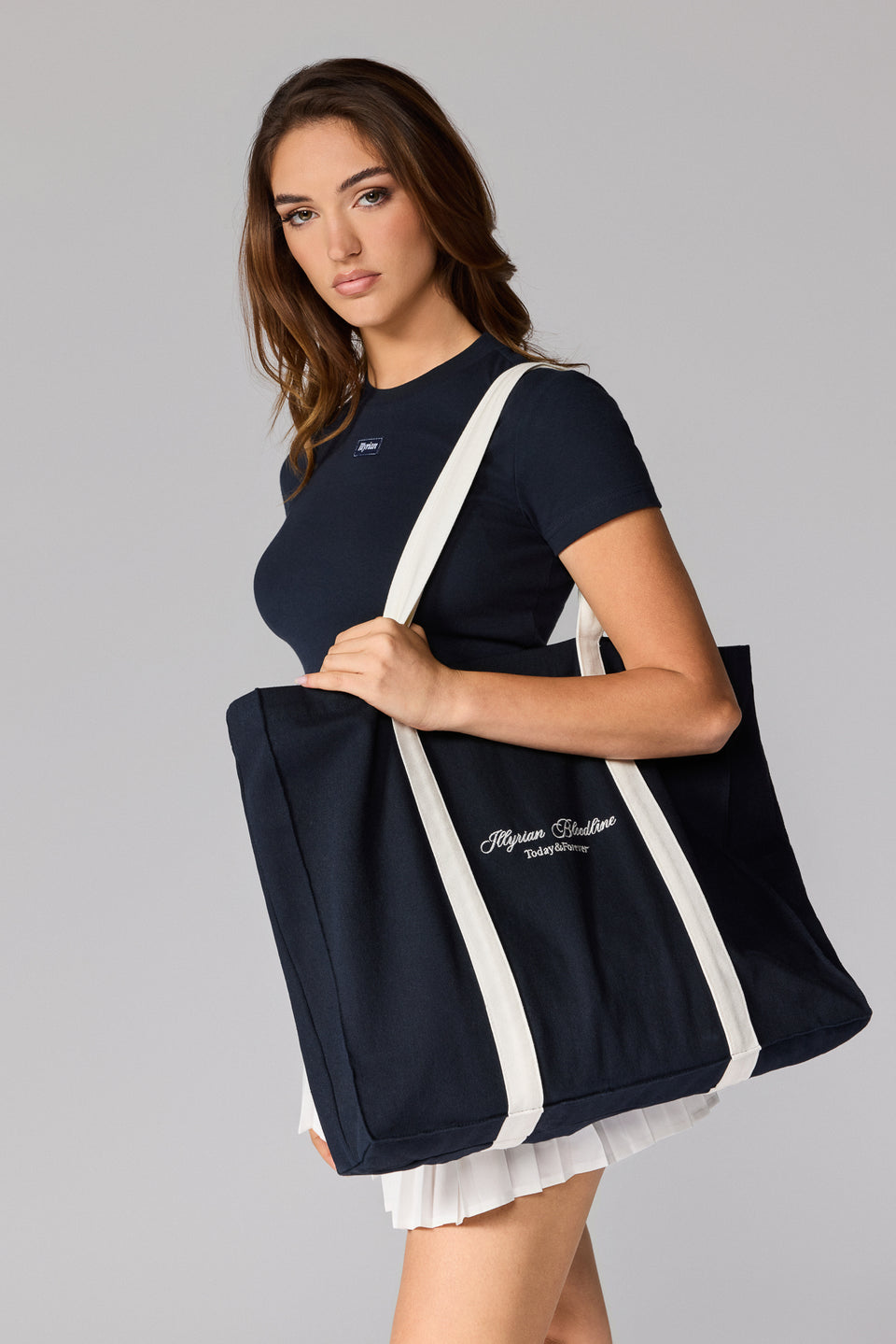 Signature Illyrian Tote Bag - Navy