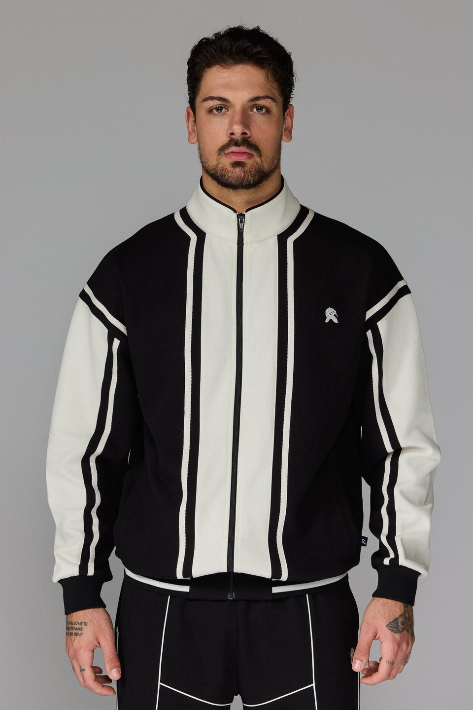 Culture Zipped Jacket - Black