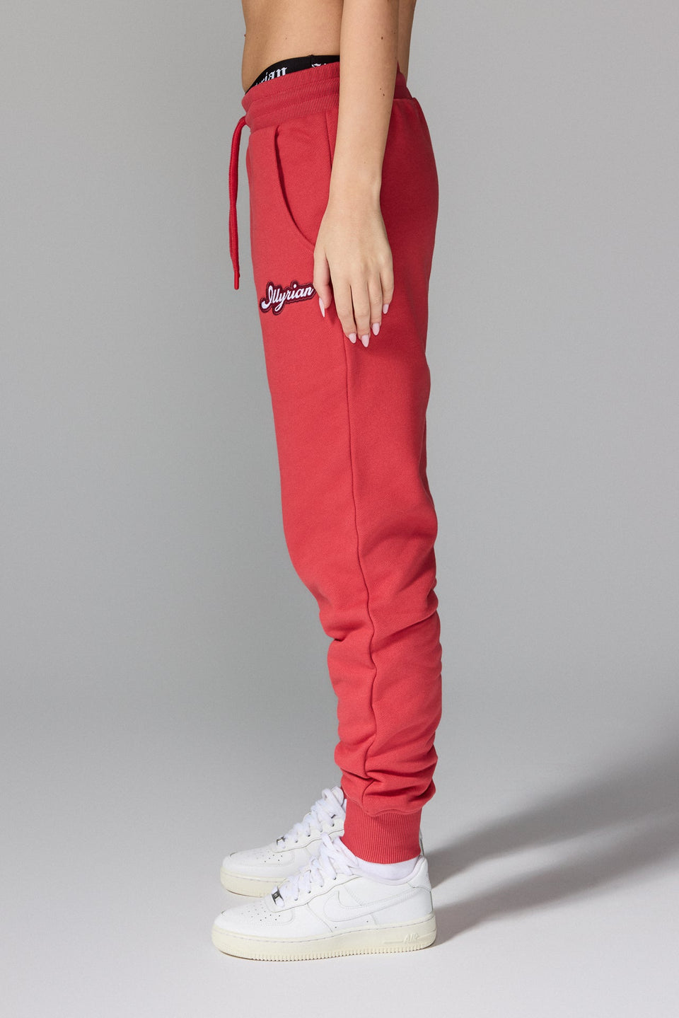 Illyrian W25 Joggers - Vintage Red