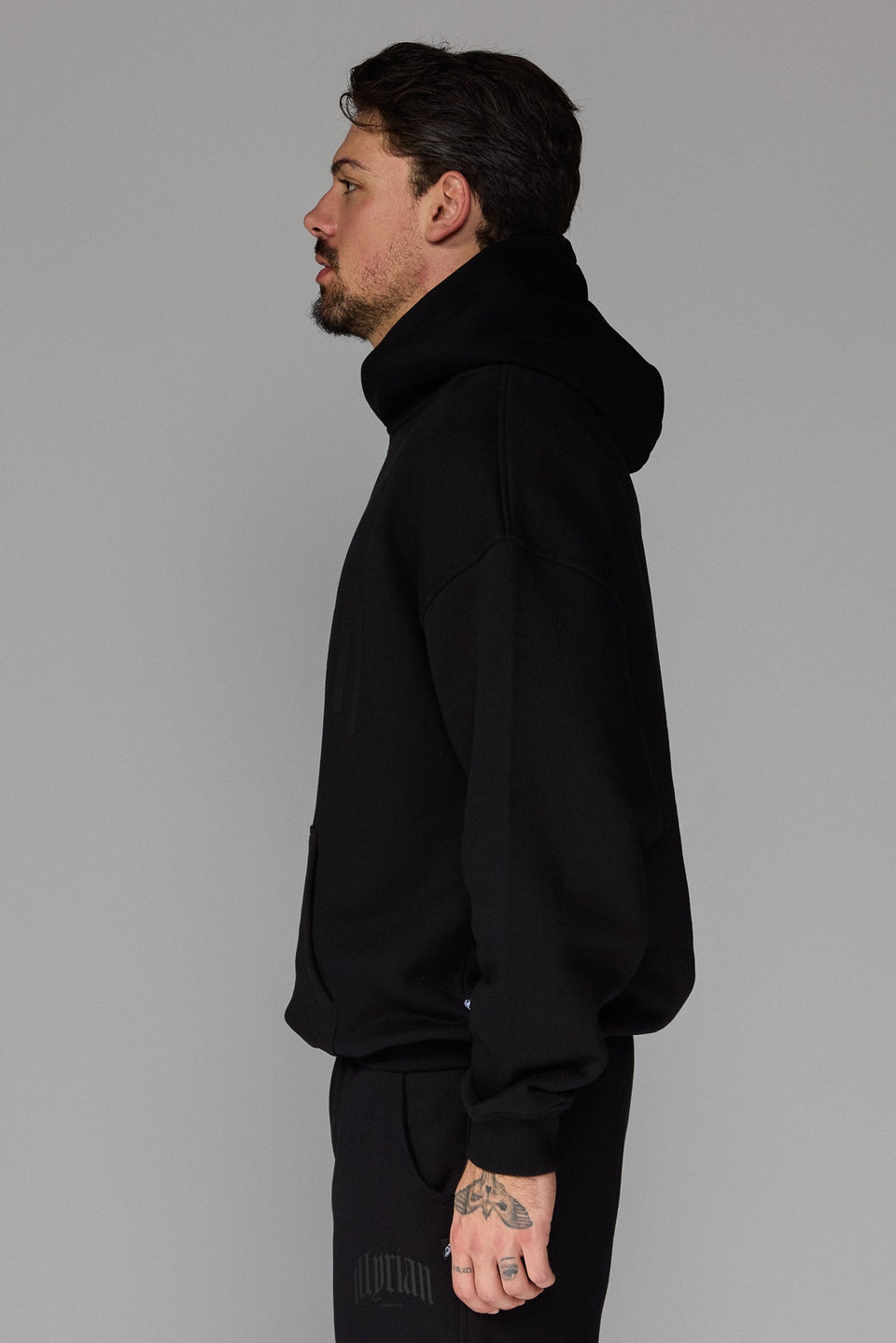 Illyrian Signature Hoodie - Black
