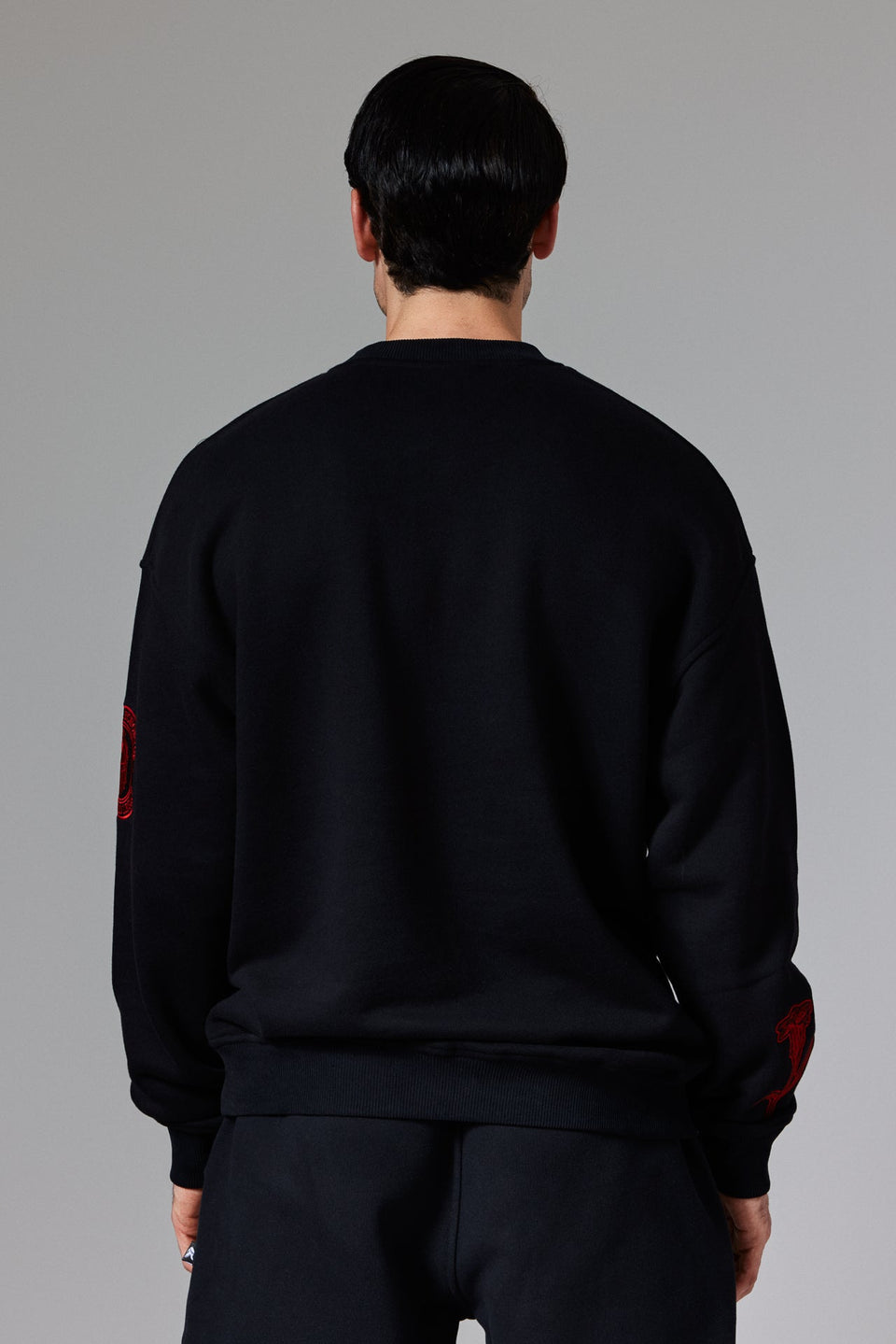 Eternal Echos Sweater - Black