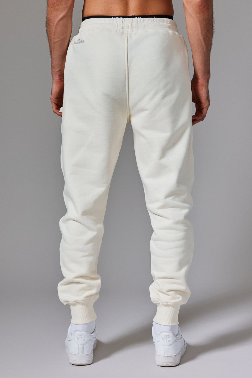 Illyrian Wings Joggers - White