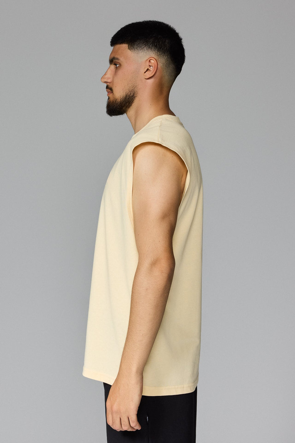 Illyrian Chest Logo Tank Top - Yellow