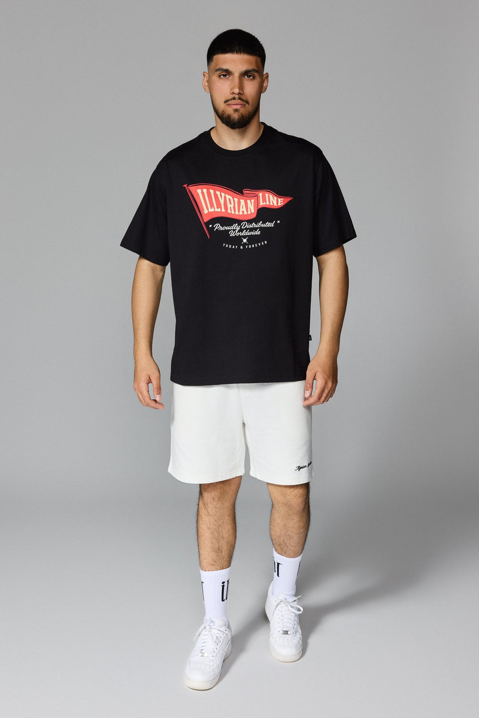 The Illyrian 26 Cotton Shorts - White