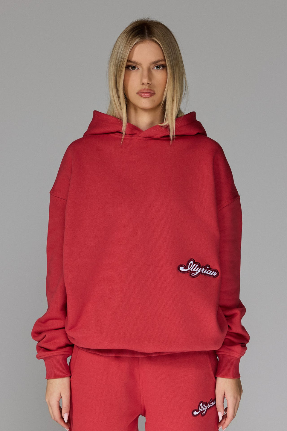 Illyrian W25 Hoodie - Vintage Red