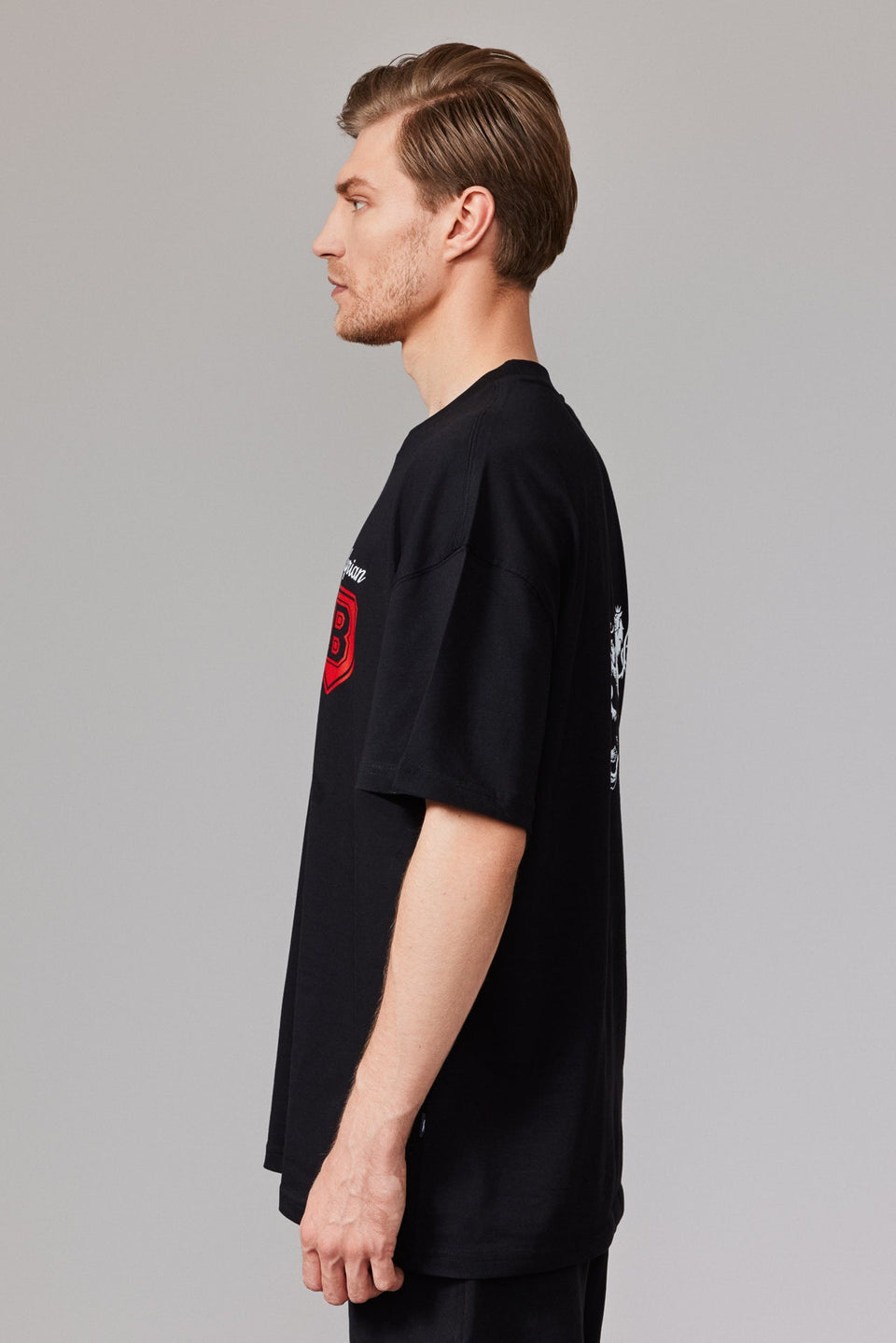 Flag Of Arms T-shirt - Black