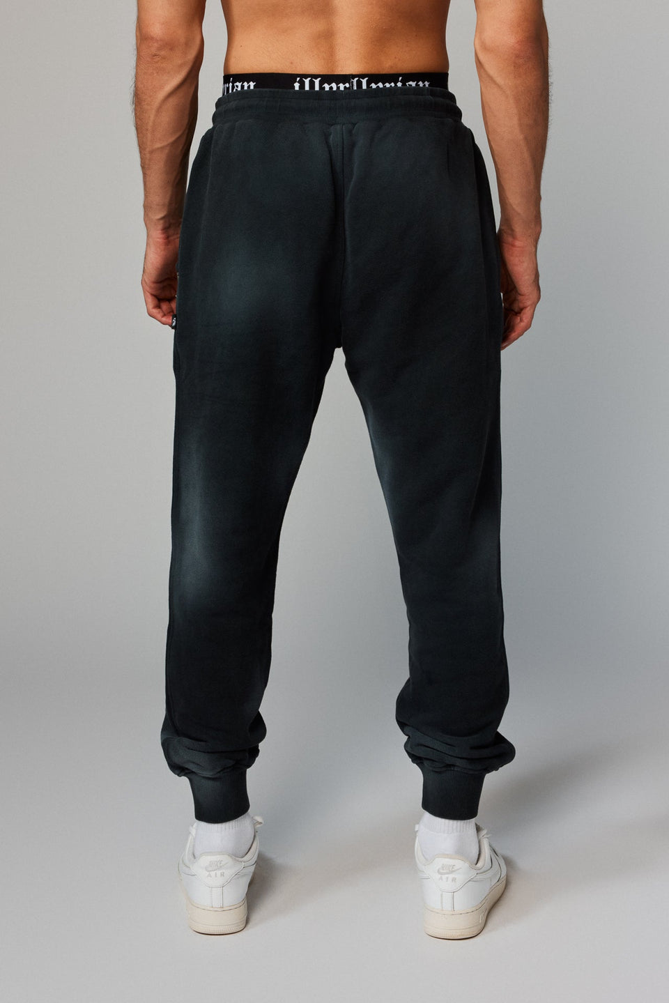 Illyrian Washed Joggers