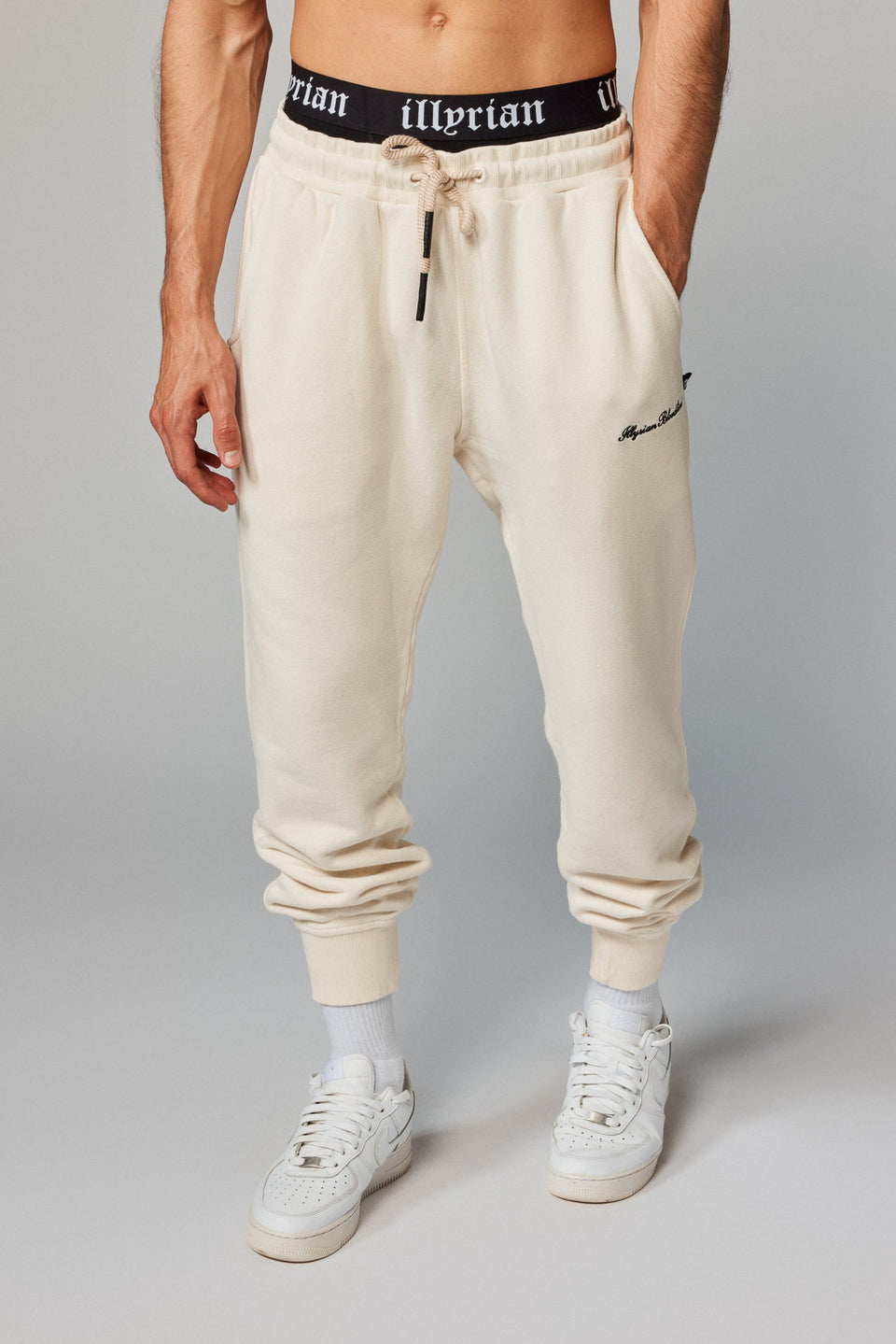 Untamable Joggers - White