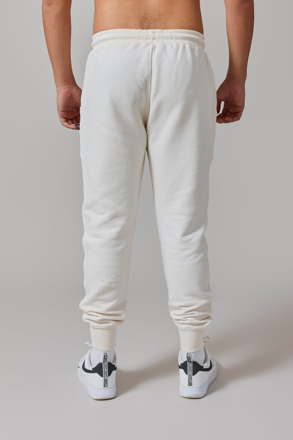 Be Illyrian Joggers - Milky White