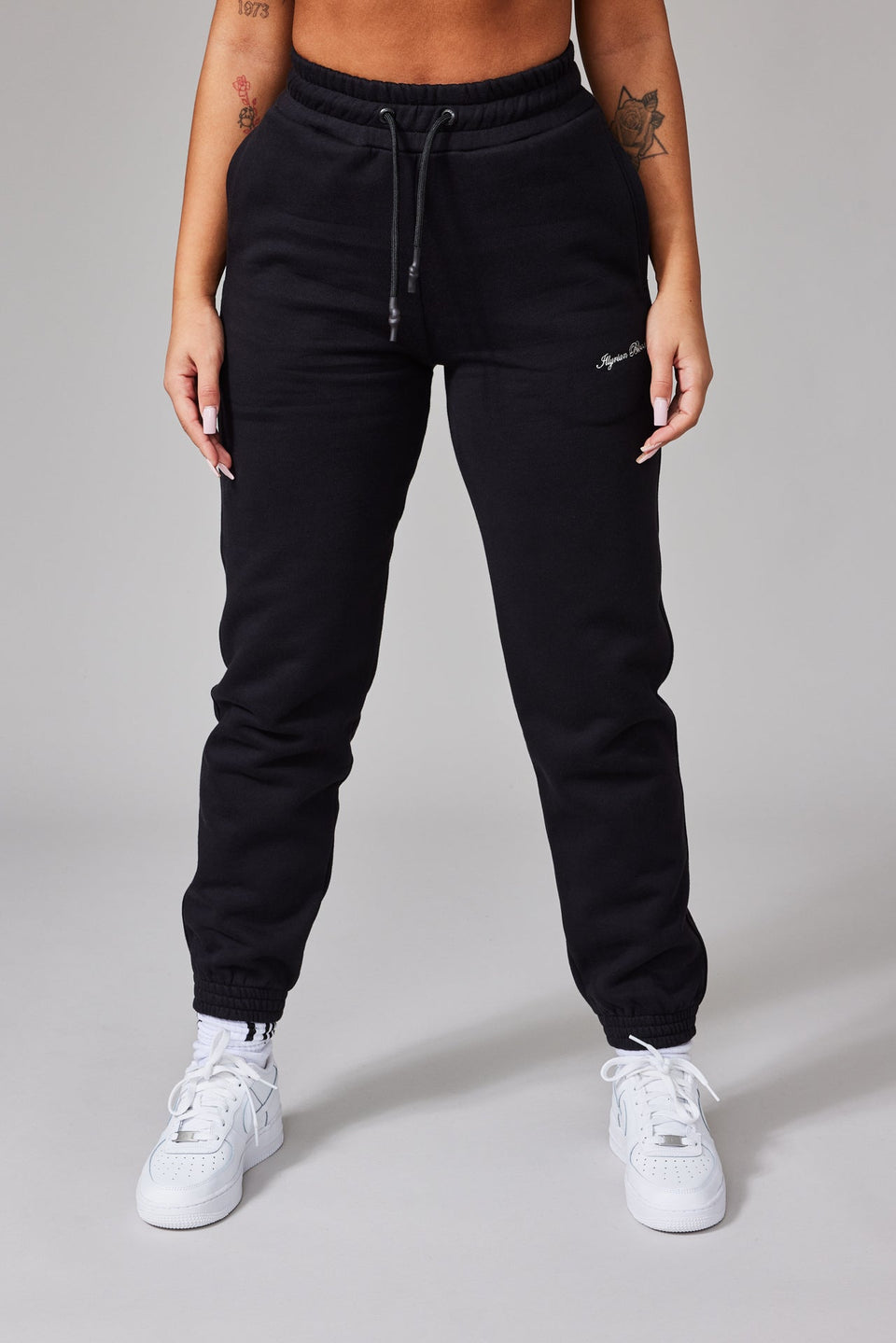 Illyrian Women's Joggers - Black