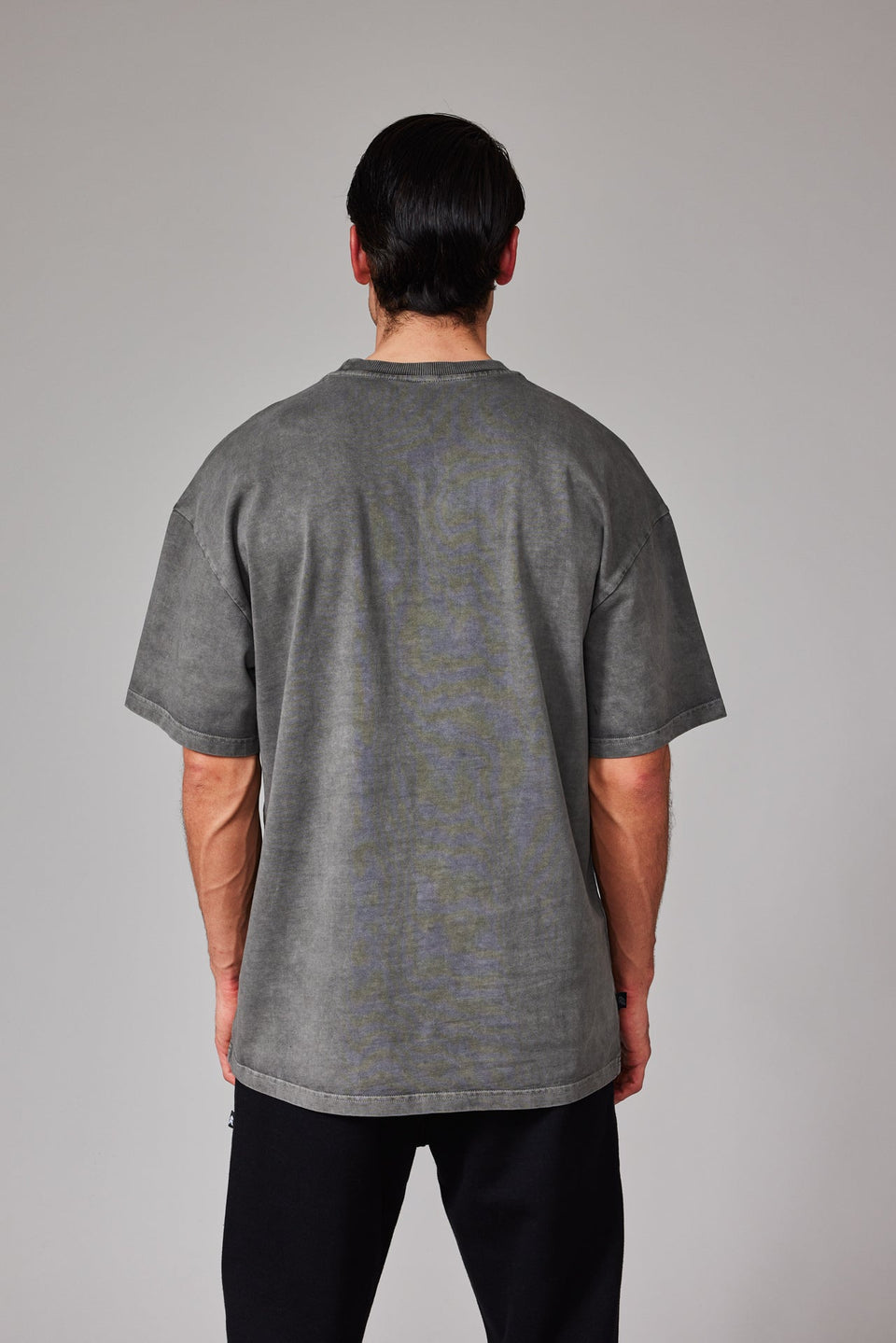 Illyrian Chest Logo Tee - Washed Grey